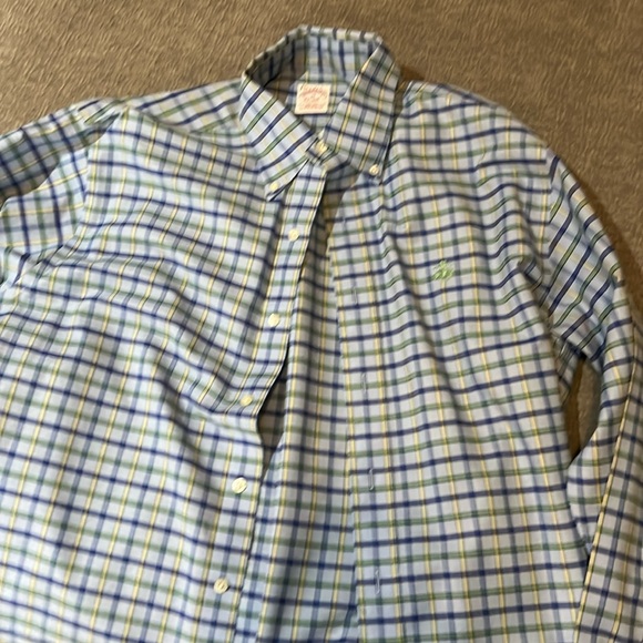 Brooks Brothers Button Down Shirt - Picture 1 of 2